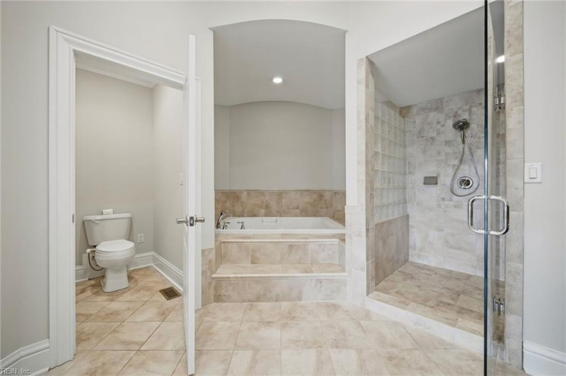 Photo 38 of 50 residential for sale in Norfolk virginia Photo 38 of 50 residential for sale in Norfolk virginia
