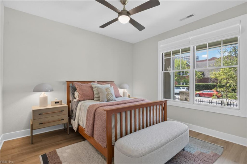 Photo 31 of 39 residential for sale in Norfolk virginia