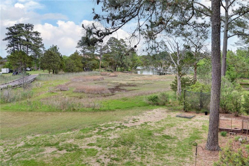 Photo 25 of 46 residential for sale in Poquoson virginia Photo 25 of 46 residential for sale in Poquoson virginia
