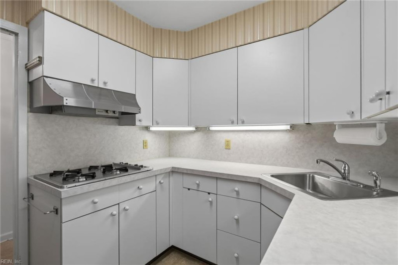 Photo 18 of 50 residential for sale in Norfolk virginia Photo 18 of 50 residential for sale in Norfolk virginia