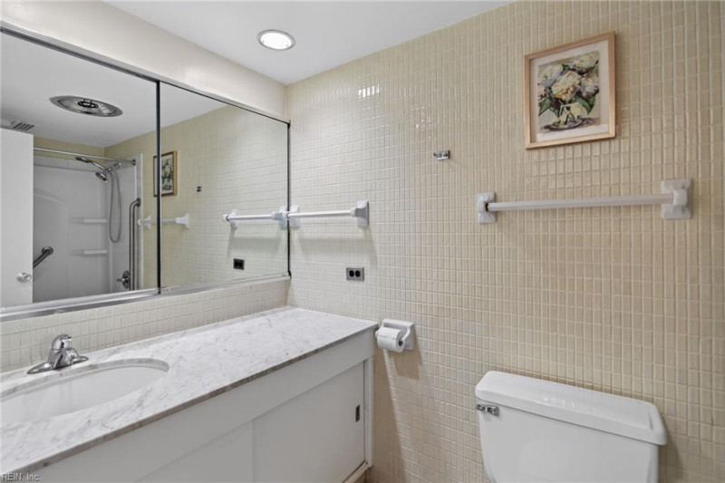 Photo 37 of 50 residential for sale in Norfolk virginia Photo 37 of 50 residential for sale in Norfolk virginia