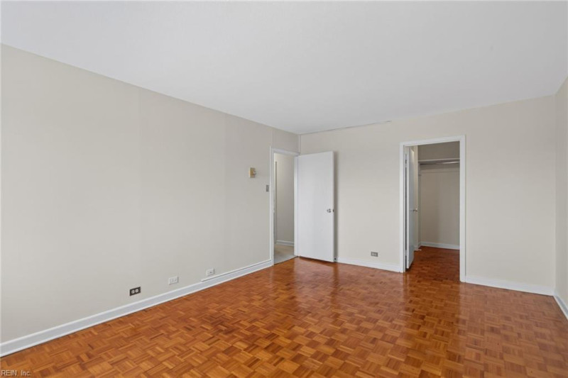 Photo 41 of 50 residential for sale in Norfolk virginia Photo 41 of 50 residential for sale in Norfolk virginia