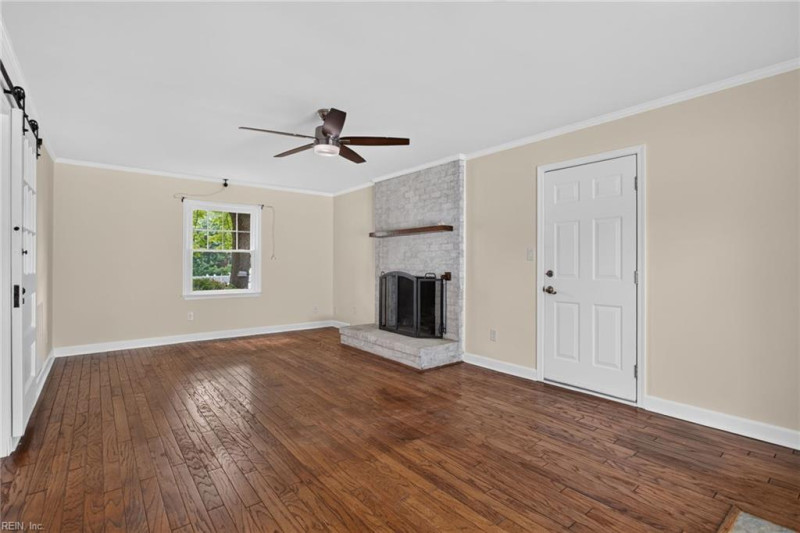 Photo 9 of 34 residential for sale in Newport News virginia Photo 9 of 34 residential for sale in Newport News virginia