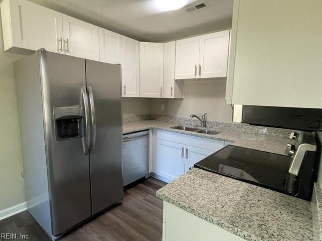 Photo 4 of 8 residential for sale in Chesapeake virginia