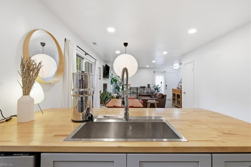 Photo 12 of 26 residential for sale in Virginia Beach virginia Photo 12 of 26 residential for sale in Virginia Beach virginia