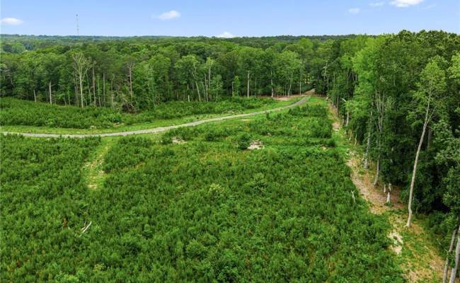 000 Five Gables Woodlands , Gloucester County, VA 23061
