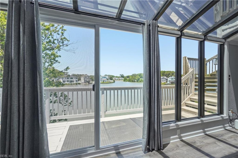 Photo 11 of 49 residential for sale in Virginia Beach virginia