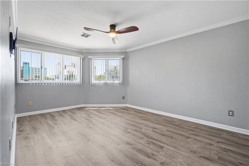 Photo 27 of 49 residential for sale in Virginia Beach virginia