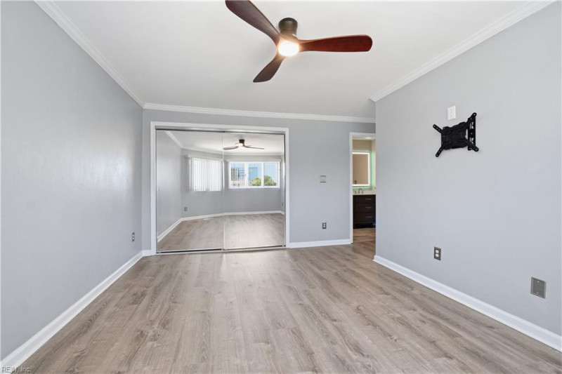 Photo 28 of 49 residential for sale in Virginia Beach virginia