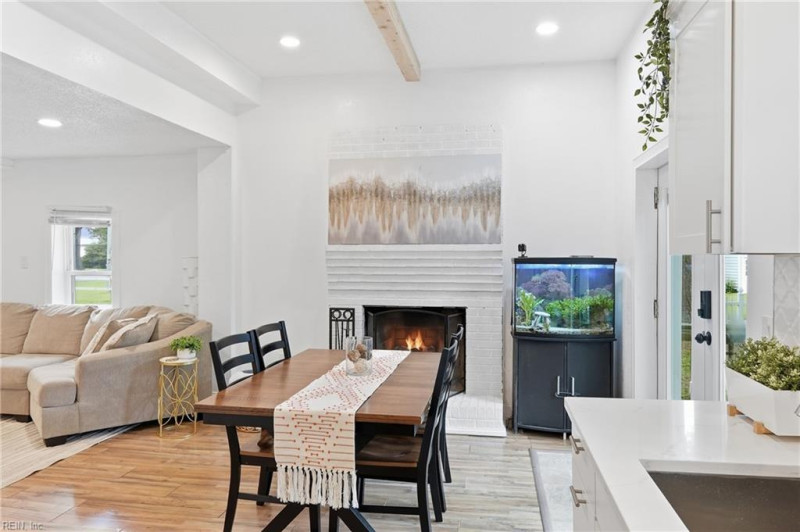 Photo 14 of 30 residential for sale in Suffolk virginia