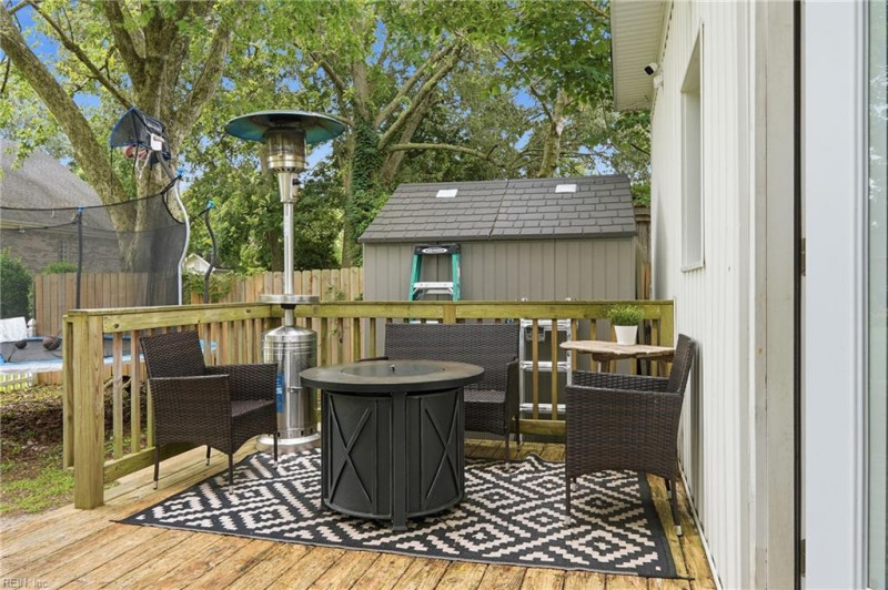 Photo 5 of 30 residential for sale in Suffolk virginia