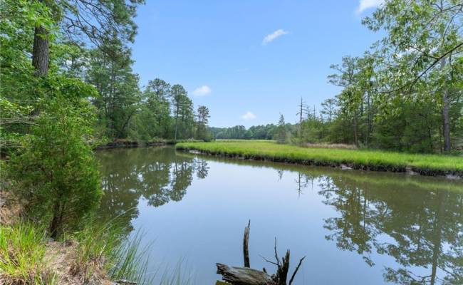 00 Five Gables Woodlands , Gloucester County, VA 23061