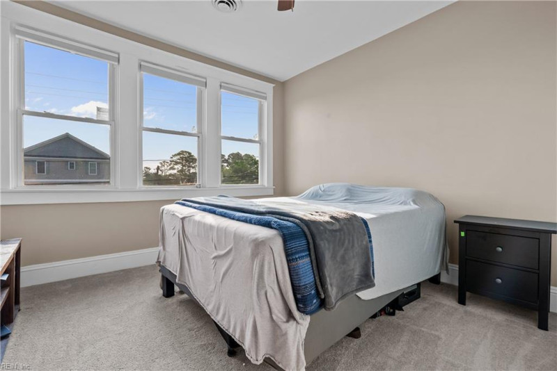 Photo 27 of 50 residential for sale in Poquoson virginia