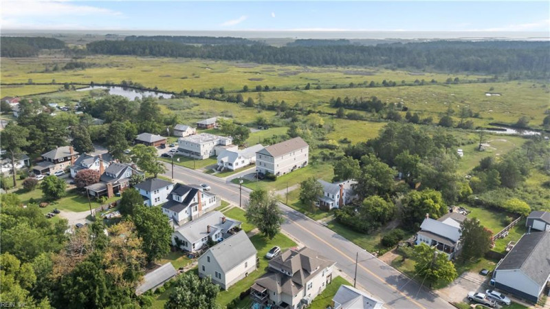 Photo 47 of 50 residential for sale in Poquoson virginia