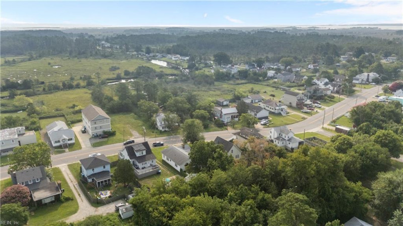 Photo 48 of 50 residential for sale in Poquoson virginia