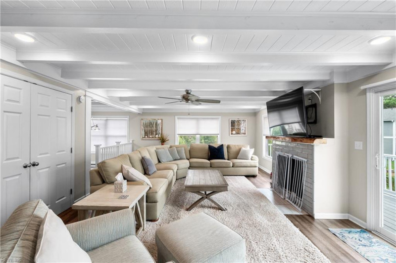 Photo 19 of 50 residential for sale in Virginia Beach virginia