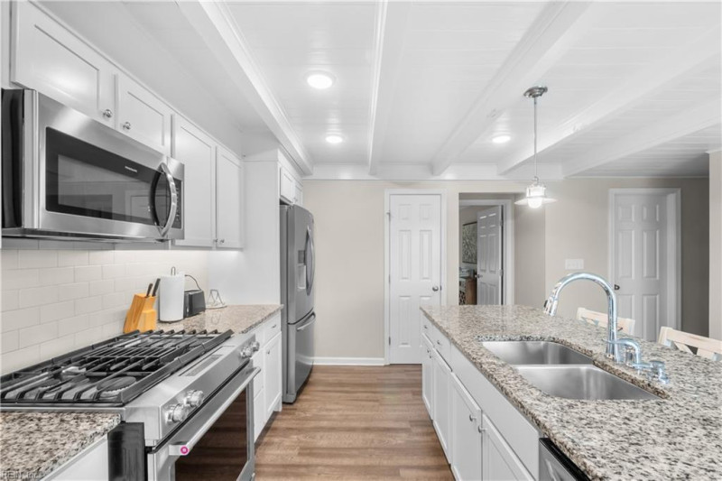 Photo 25 of 50 residential for sale in Virginia Beach virginia