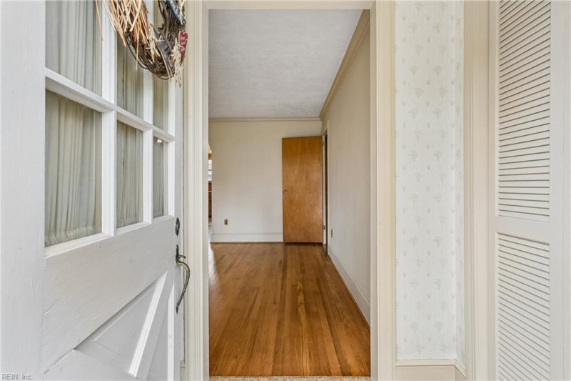 Photo 5 of 45 residential for sale in Hampton virginia Photo 5 of 45 residential for sale in Hampton virginia