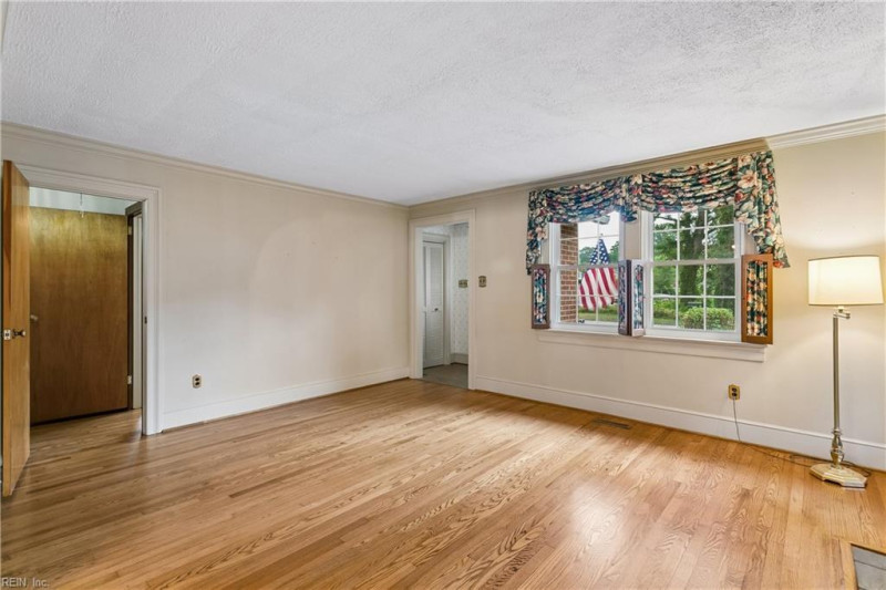 Photo 9 of 45 residential for sale in Hampton virginia Photo 9 of 45 residential for sale in Hampton virginia