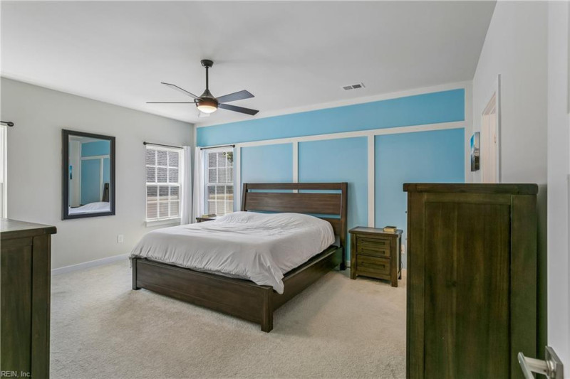 Photo 19 of 46 residential for sale in Poquoson virginia
