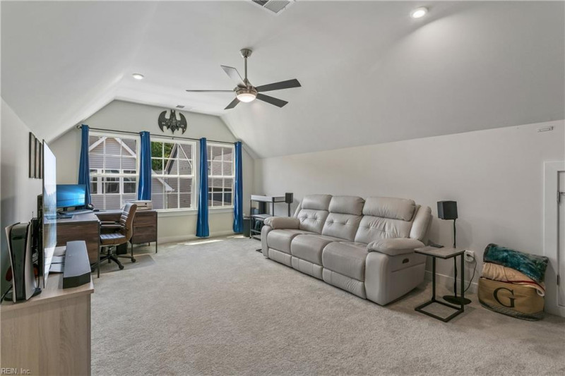 Photo 28 of 46 residential for sale in Poquoson virginia