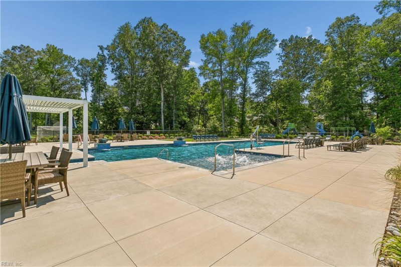 Photo 35 of 46 residential for sale in Poquoson virginia