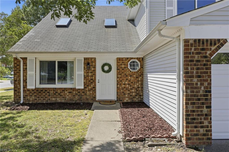 Photo 3 of 44 residential for sale in Virginia Beach virginia Photo 3 of 44 residential for sale in Virginia Beach virginia