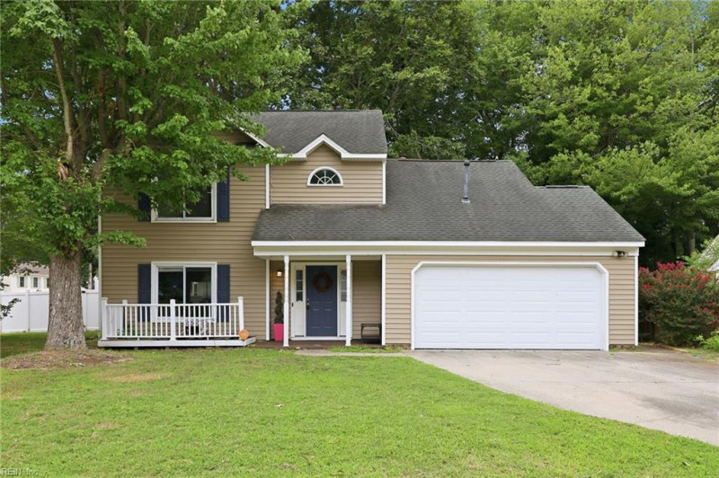 Photo 1 of 34 residential for sale in Hampton virginia