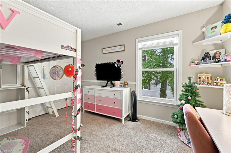 Photo 22 of 34 residential for sale in Hampton virginia