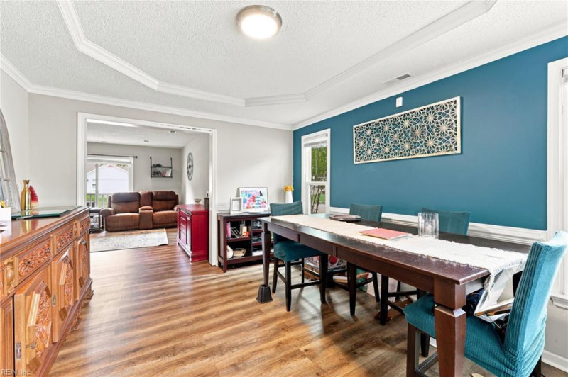 Photo 4 of 34 residential for sale in Hampton virginia
