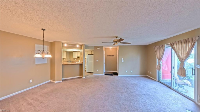 Photo 11 of 31 residential for sale in Chesapeake virginia Photo 11 of 31 residential for sale in Chesapeake virginia