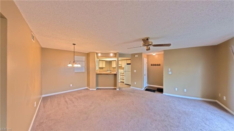 Photo 12 of 31 residential for sale in Chesapeake virginia Photo 12 of 31 residential for sale in Chesapeake virginia