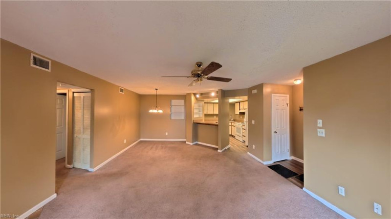 Photo 13 of 31 residential for sale in Chesapeake virginia Photo 13 of 31 residential for sale in Chesapeake virginia