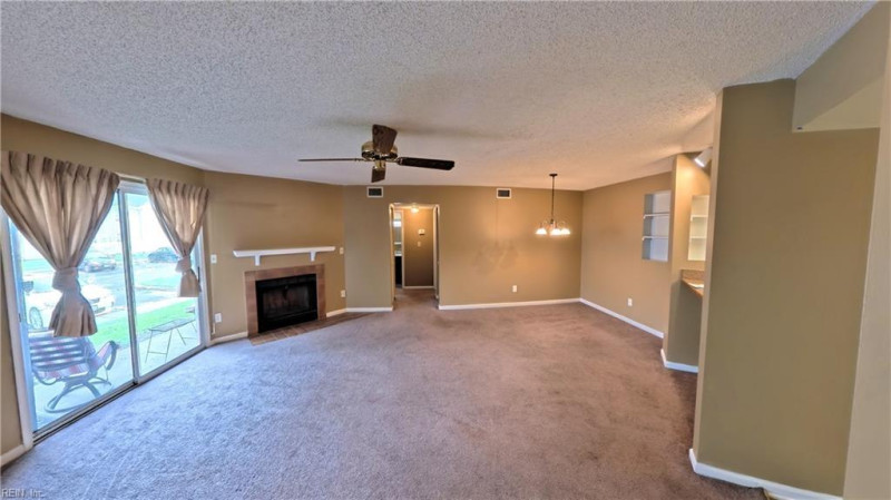Photo 5 of 31 residential for sale in Chesapeake virginia Photo 5 of 31 residential for sale in Chesapeake virginia