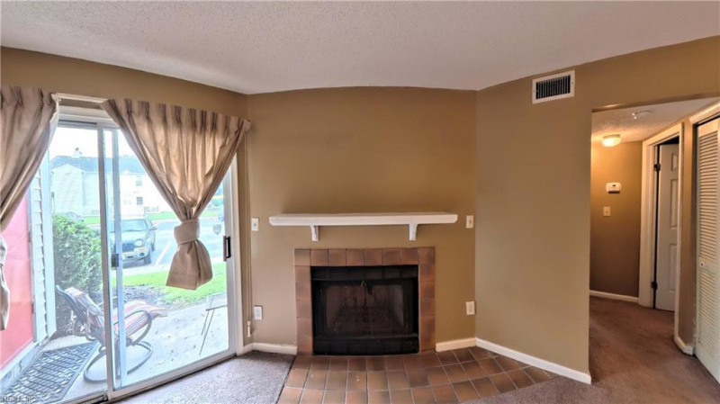 Photo 6 of 31 residential for sale in Chesapeake virginia Photo 6 of 31 residential for sale in Chesapeake virginia