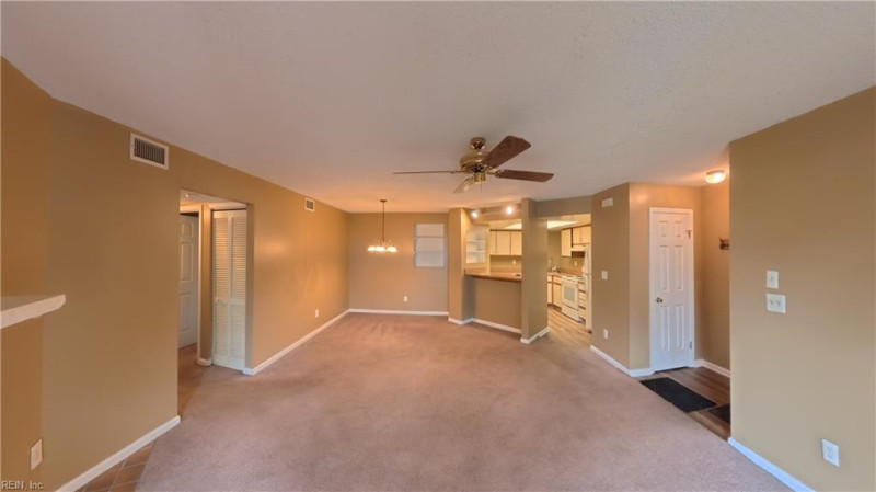 Photo 9 of 31 residential for sale in Chesapeake virginia Photo 9 of 31 residential for sale in Chesapeake virginia
