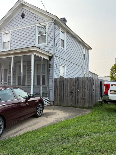 Photo 3 of 3 residential for sale in Hampton virginia Photo 3 of 3 residential for sale in Hampton virginia