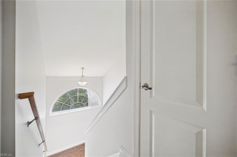 Photo 25 of 46 residential for sale in Virginia Beach virginia