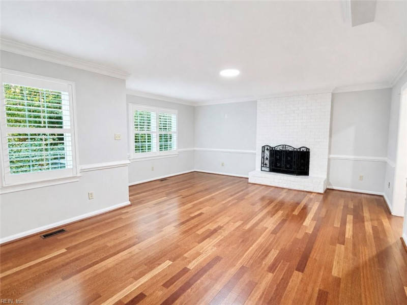 Photo 5 of 40 residential for sale in Chesapeake virginia Photo 5 of 40 residential for sale in Chesapeake virginia