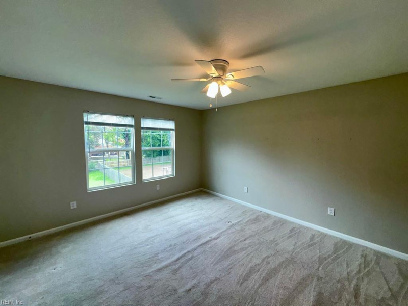 Photo 11 of 19 residential for sale in Norfolk virginia