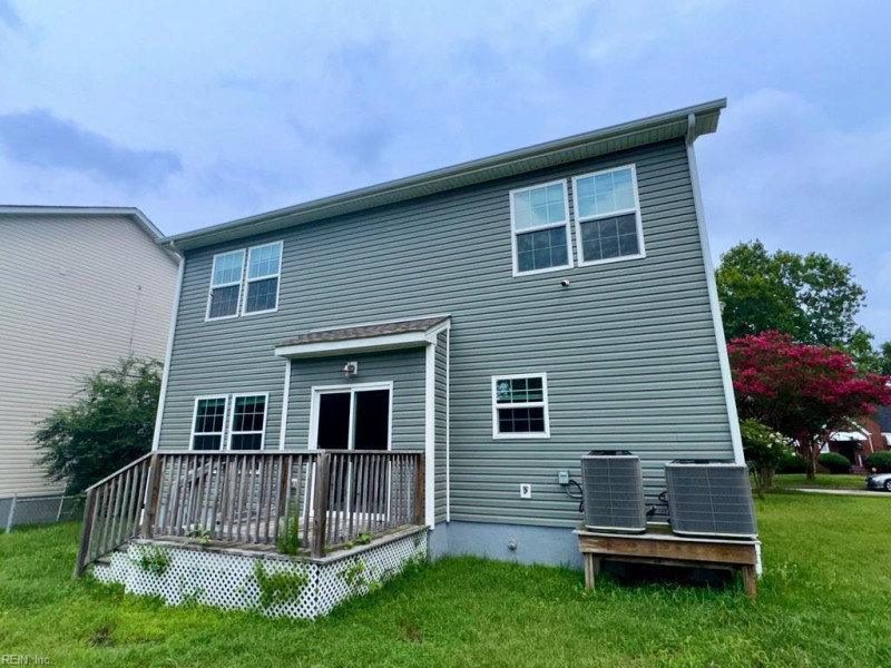 Photo 2 of 19 residential for sale in Norfolk virginia