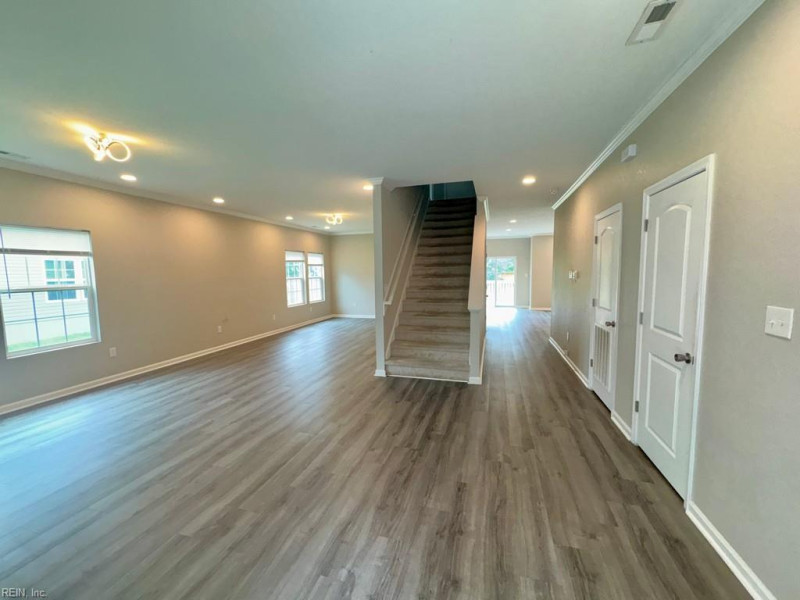 Photo 3 of 19 residential for sale in Norfolk virginia