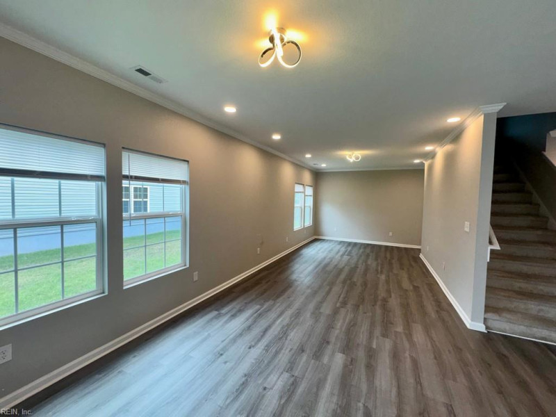 Photo 4 of 19 residential for sale in Norfolk virginia