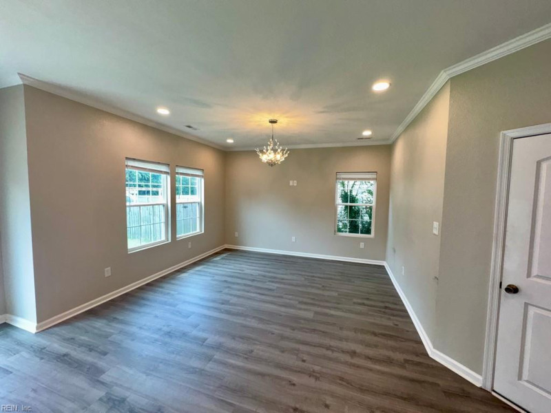 Photo 6 of 19 residential for sale in Norfolk virginia