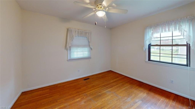 Photo 36 of 45 residential for sale in Hampton virginia Photo 36 of 45 residential for sale in Hampton virginia