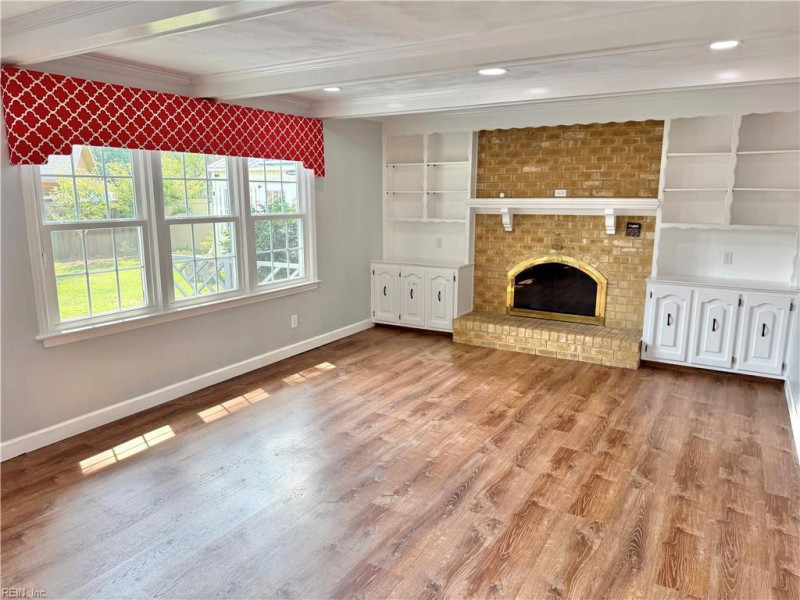 Photo 9 of 50 residential for sale in Virginia Beach virginia Photo 9 of 50 residential for sale in Virginia Beach virginia