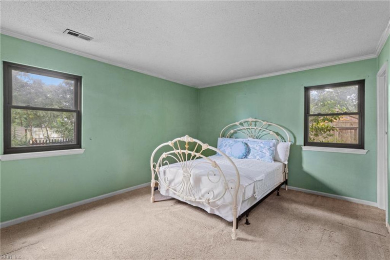 Photo 14 of 20 residential for sale in Virginia Beach virginia