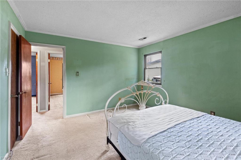 Photo 15 of 20 residential for sale in Virginia Beach virginia