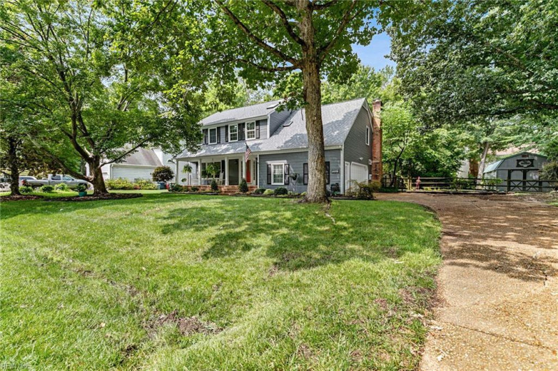 Photo 2 of 50 residential for sale in James City County virginia