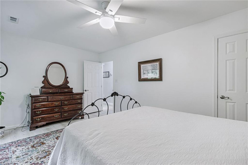 Photo 30 of 50 residential for sale in James City County virginia